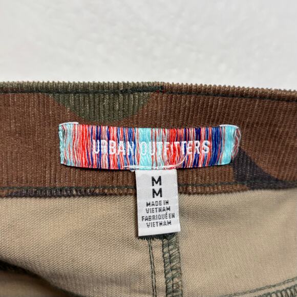 Urban Outfitters Corduroy Camo Micro Mini Skirt Size Medium - Picture 3 of 4